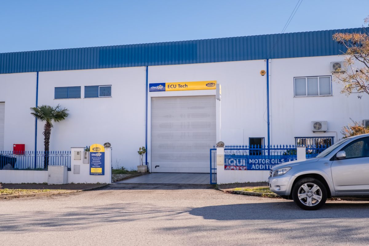 Fotografia da frente da oficina ECU Tech em Castelo Branco